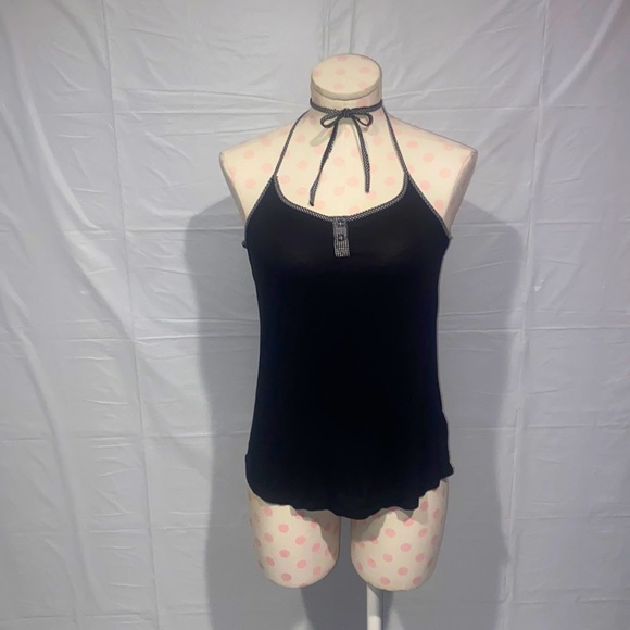 GAP custom halter neck tie-bow top! - Picture 2 of 4